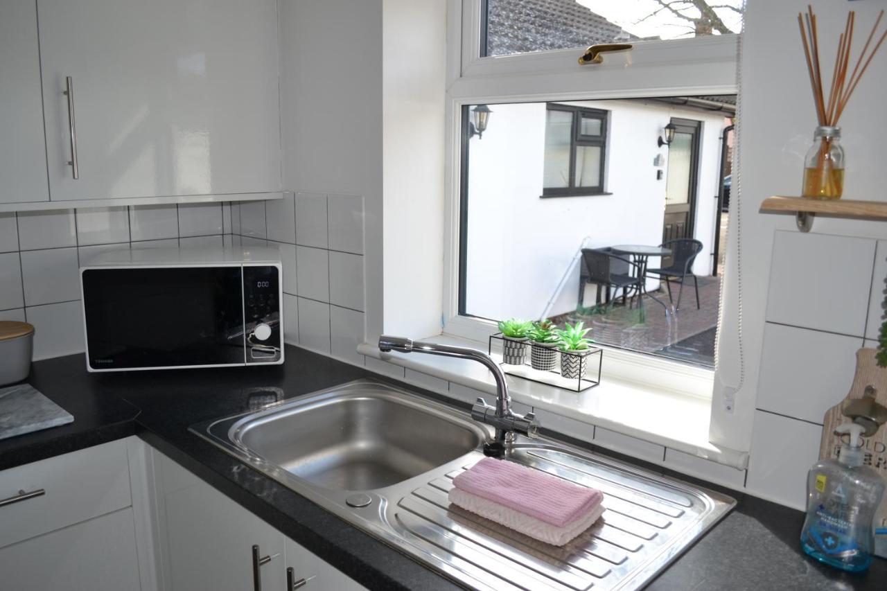 Number 3, Lytton Tree Lodge, Reydon, Southwold Buitenkant foto